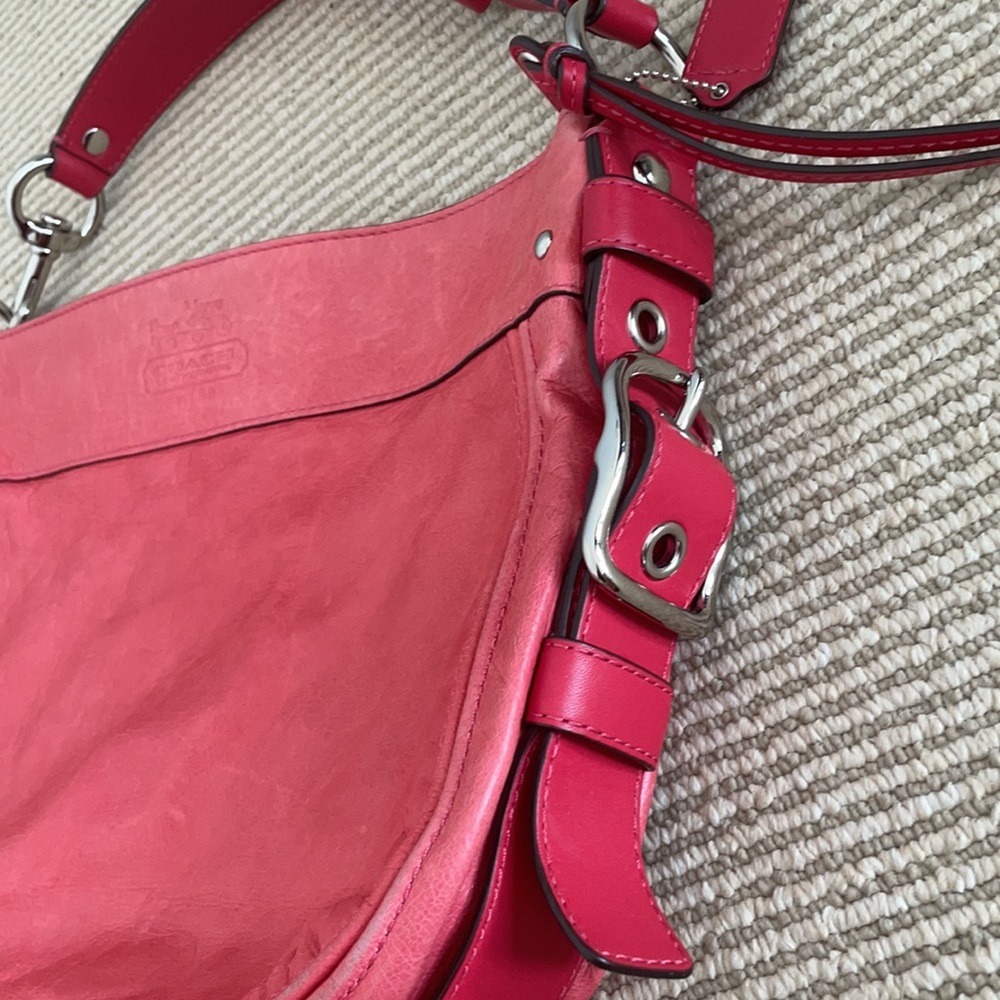 Coach Handbag - Picture 2 of 4
